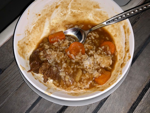 親船OC35で夕食は大好物のカレー